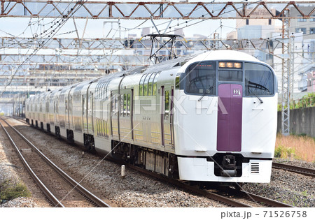 東海道本線　平塚　JR東日本　215系　NL-4編成（国府津） 71526758