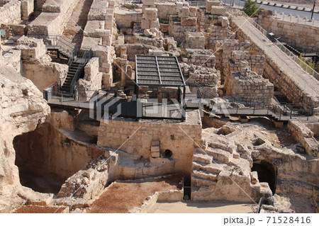 南の壁考古学博物館 71528416