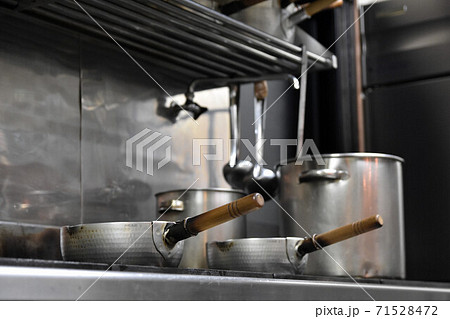 業務用キッチン 71528472