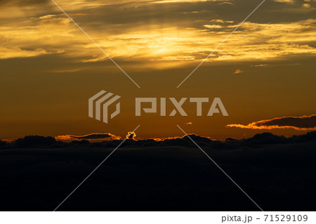 【石川】夏の白山登山 日の出 【石川】夏の白山登山 日の出 71529109