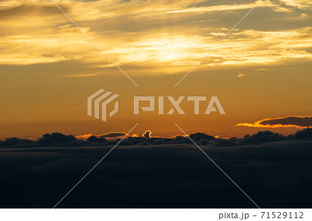 【石川】夏の白山登山 日の出 【石川】夏の白山登山 日の出 71529112