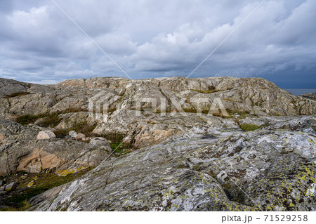 A beautiful photo from the Weather Island archipelago, the western most point in Sweden 71529258