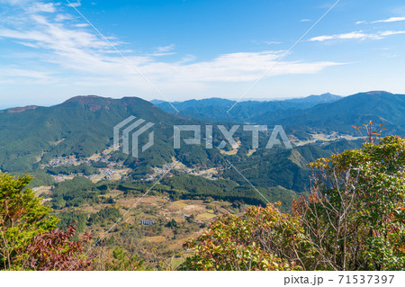 二本ボソからの景色(曽爾高原) 二本ボソからの景色(曽爾高原) 71537397