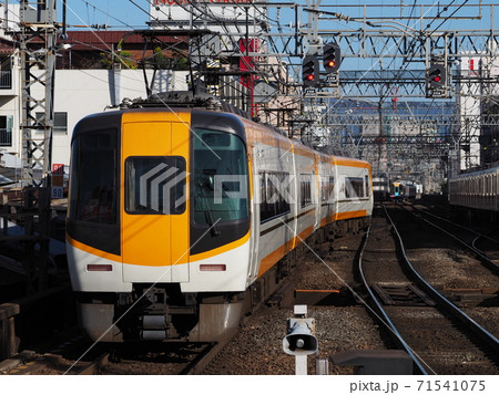 近鉄特急　22000系 71541075