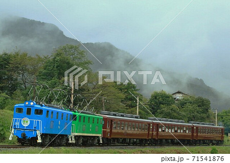 秩父鉄道 ELけろころ重連 電気機関車 ケロちゃんコロちゃん 秩父鉄道 ELけろころ重連 電気機関車 ケロちゃんコロちゃん 71541876