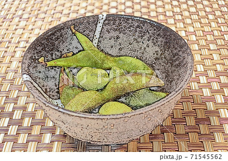 家庭的で素朴な自宅調理の丹波篠山の「塩茹で黒豆」色鉛筆画風 71545562