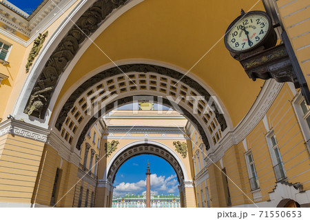 Triumphal Arch of the General Staff on Palace Square - St. Petersburg Russia Triumphal Arch of the General Staff on Palace Square - St. Petersburg Russia 71550653