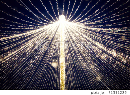 christmas lights in the city 71551226
