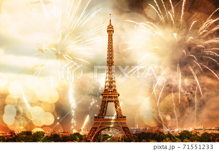 new year in Paris fireworks around Eiffel tower new year in Paris fireworks around Eiffel tower 71551233