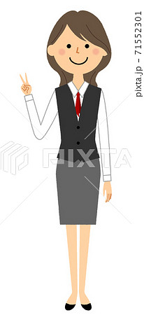 Vサインをする制服姿の女性 71552301