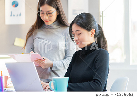 Women, business Women, business 71556062