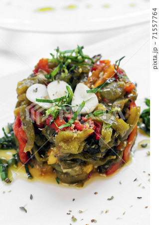 portuguese roast organic bell peppers and garlic mediterranean salad 71557764