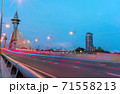 Maha Chesadabodindranusorn Bridge in Nonthaburi Thailand sunset 71558213