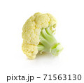 Cauliflower isolated on white background 71563130