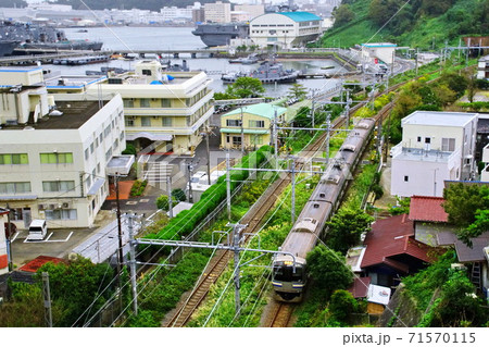 JR 横須賀線 （ 横須賀本港 ・ 吉倉桟橋 ） 71570115