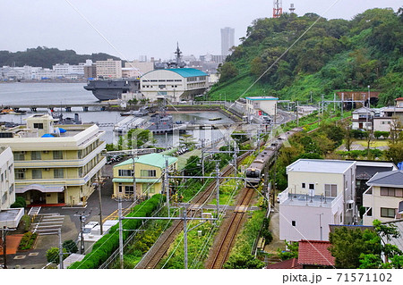 JR 横須賀線 （ 横須賀本港 ・ 吉倉桟橋 ） 71571102