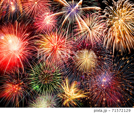 打ち上げ花火の写真素材