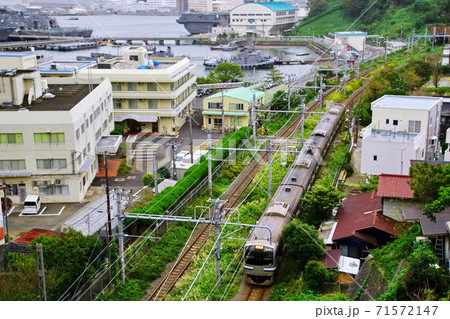 JR Yokosuka Line (Yokosuka Main Port / - Stock Photo [71572147