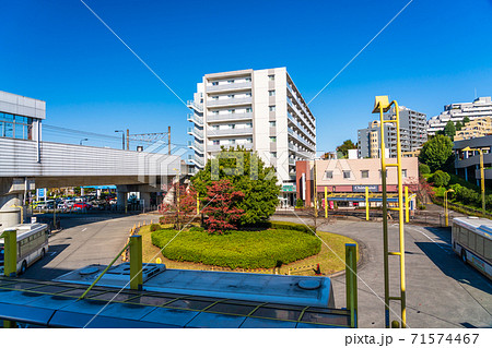 東京都八王子市 京王相模原線 京王堀之内駅 駅前風景の写真素材