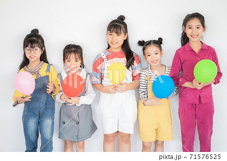Children party 71576525