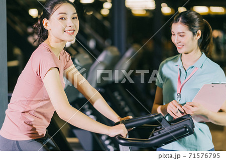 Woman gym, trainer Woman gym, trainer 71576795