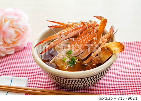 ワタリガニの味噌汁 ワタリガニの味噌汁 71579021