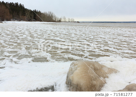 Ice formation on a river , Ob reservoir, Russia Ice formation on a river , Ob reservoir, Russia 71581277