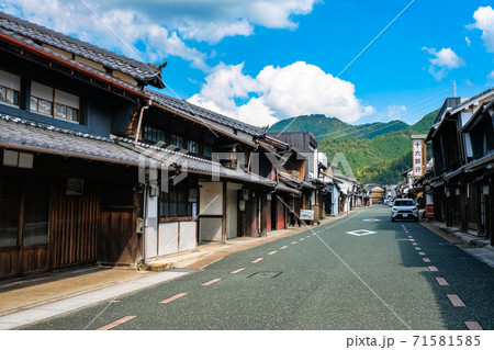 岐阜県 美濃市 うだつの上がる町並み 71581585
