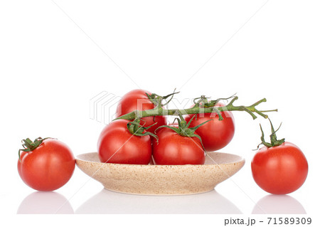 Cherry tomato on white 71589309