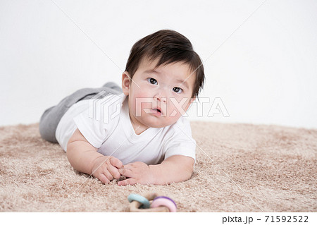 赤ちゃん 乳幼児 0歳 赤ちゃん 乳幼児 0歳 71592522
