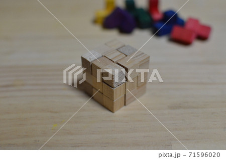 手作りソーマキューブ立方体の写真素材