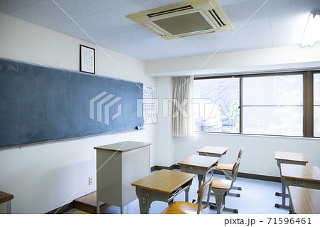 学校 学校 71596461