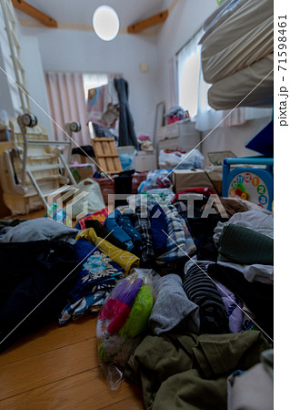 ゴミ部屋 衣替え ゴミ部屋 衣替え 71598461