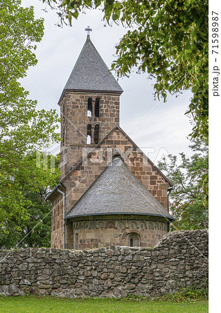 Old stone church in Nagyborzsony, Hungary 71598987