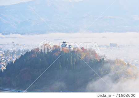 天空の城越前大野城 71603600
