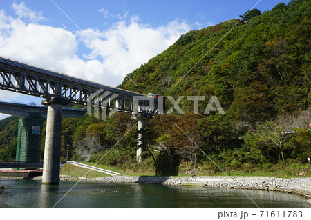 三陸鉄道リアス線　迫力満点の安家川橋梁 71611783