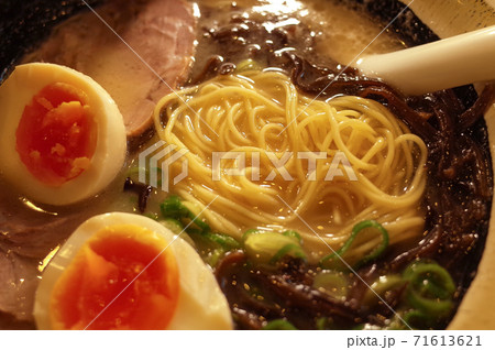 濃厚とんこつラーメン 濃厚とんこつラーメン 71613621