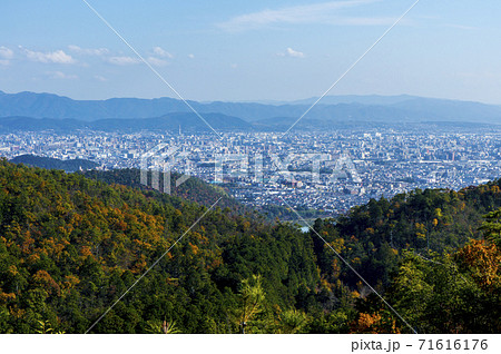高雄パークウェイからの京都市街地 71616176