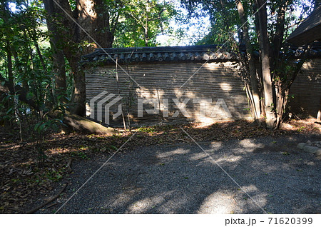 信長塀（熱田神宮／愛知県名古屋市熱田区） 71620399