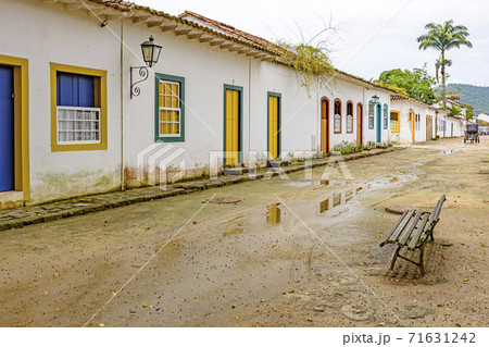 Sand streets and old houses in colonial style on the old and historic city of Paraty Sand streets and old houses in colonial style on the old and historic city of Paraty 71631242