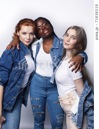 diverse multi nation girls group, teenage friends company cheerful having fun, happy smiling, cute posing isolated on white background, lifestyle people concept, african-american and caucasian diverse multi nation girls group, teenage friends company cheerful having fun, happy smiling, cute posing isolated on white background, lifestyle people concept, african-american and caucasian 71636319