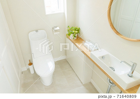 トイレ ウォシュレット インテリアイメージ トイレ ウォシュレット インテリアイメージ 71640809