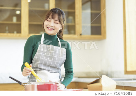 Woman Lifestyle Valentine's Day Woman Lifestyle Valentine's Day 71641085
