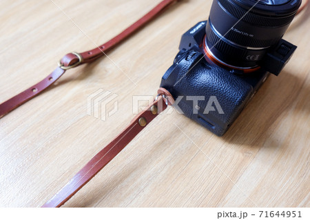 Brown leather camera strap Brown leather camera strap 71644951