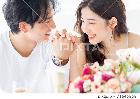 Couple marry Couple marry 71645858