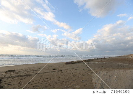 車のいない千里浜海岸 車のいない千里浜海岸 71646106