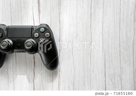 おうち時間をゲームで楽しく おうち時間をゲームで楽しく 71655160