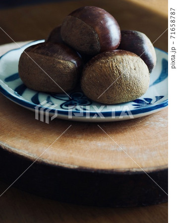 秋 フルーツ 果物 71658787