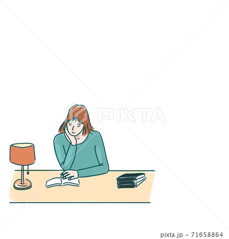読書をしている女性	 71658864