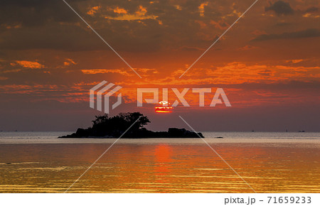 日没 し 雲 71659233